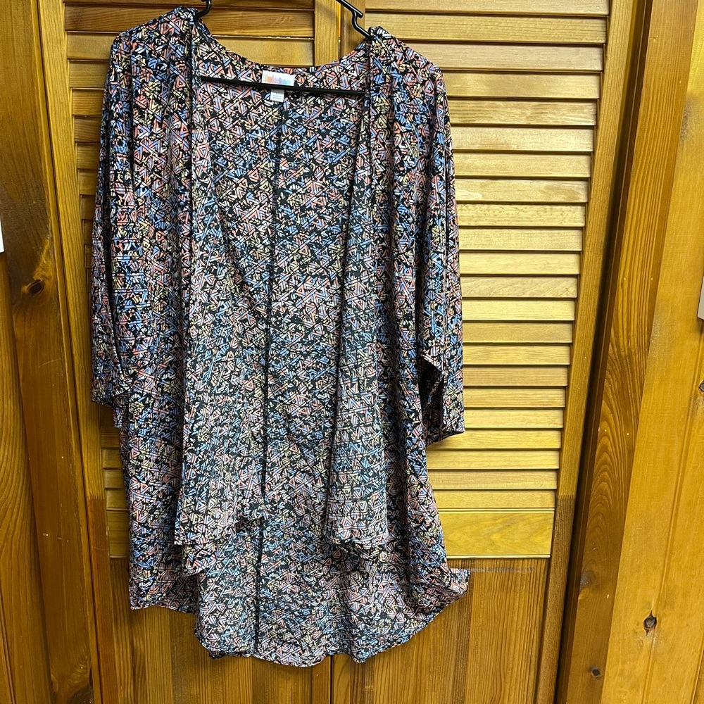 Lularoe short kimono